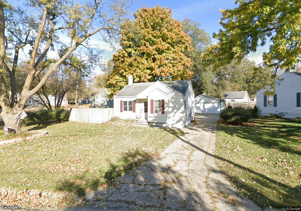 5709 Washington Ave, Des Moines, IA 50310 - photo 1