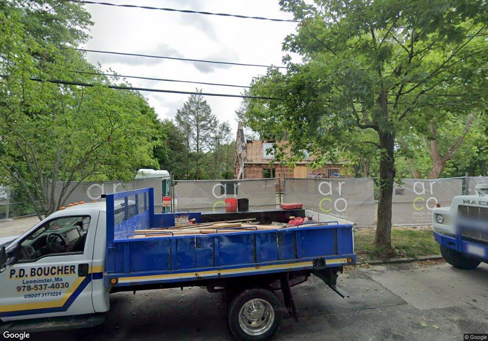 20 Old Farm Rd unit 4, Newton Center, MA 02459 - photo 1