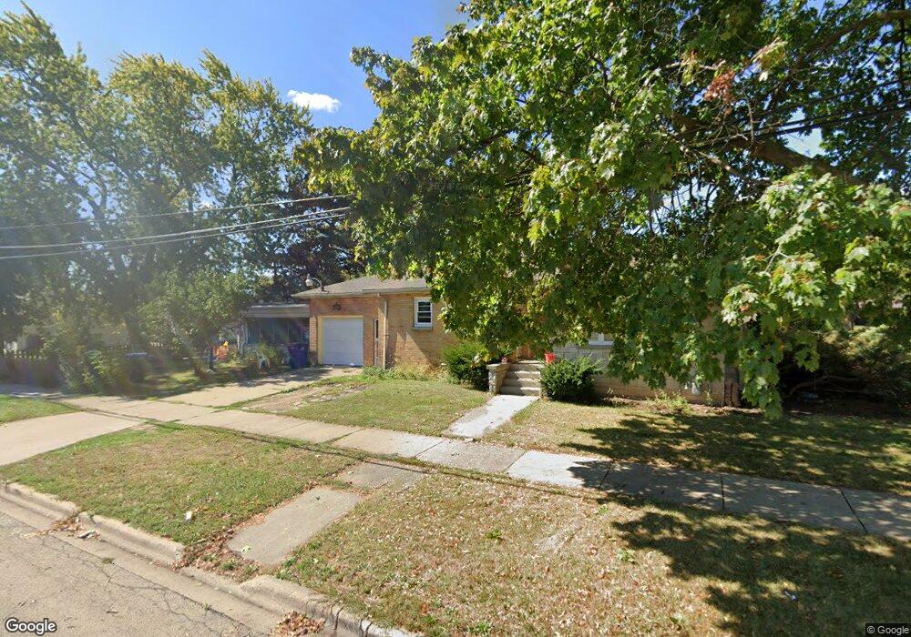 1010 N Jackson St, Waukegan, IL 60085 - photo 1