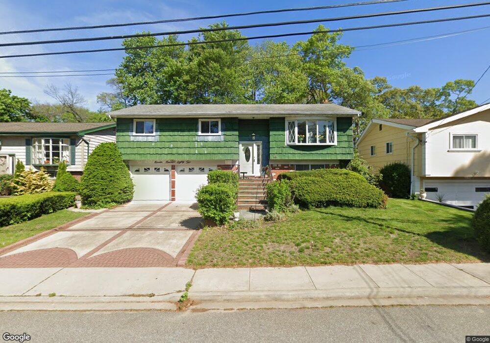 1182 Ossipee Rd, West Hempstead, NY 11552 - photo 1