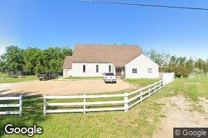 300 Pleasant Ave N, Surrey, ND 58785