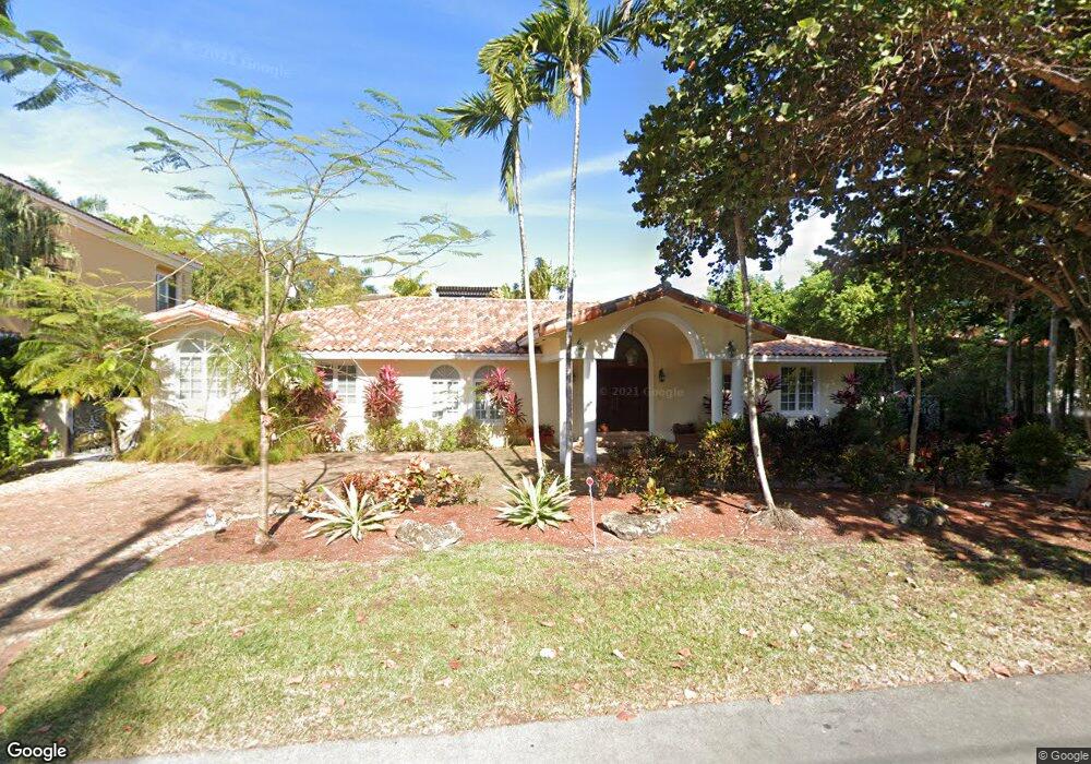 731 S Mashta Dr, Key Biscayne, FL 33149 - photo 1