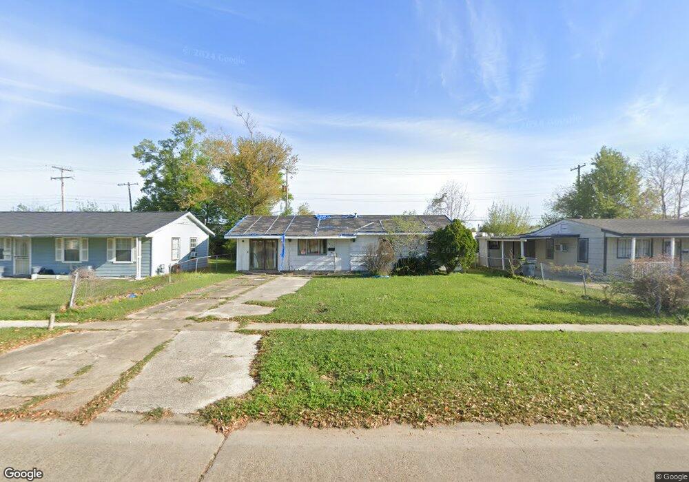 2717 N General Wainwright Dr, Lake Charles, LA 70615 - photo 1