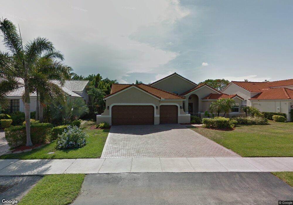 2661 E Orchard Cir, Davie, FL 33328 - photo 1