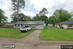 2008 Magnolia Dr, Alexandria, LA 71301