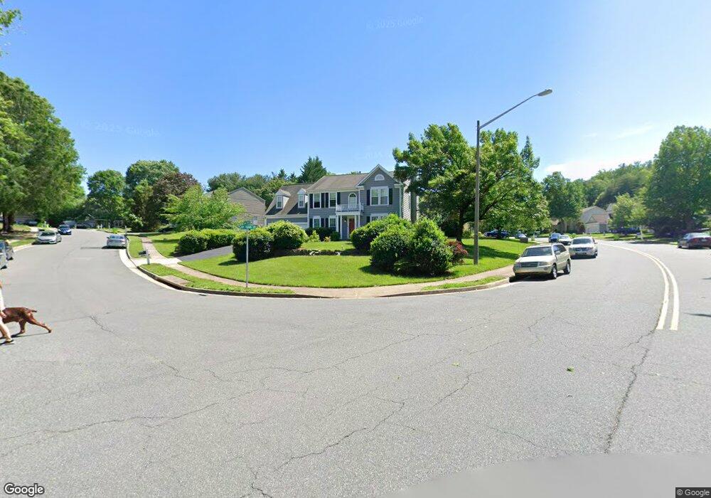 2837 Cleeve Hill Ct, Woodbridge, VA 22191 - photo 1