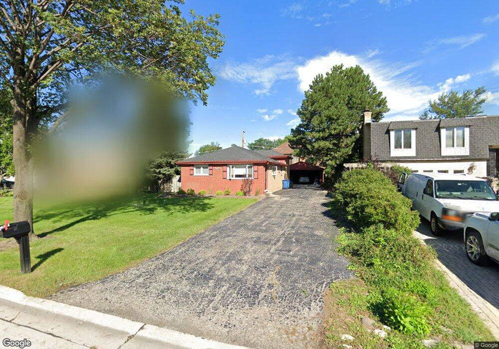 527 N Kenilworth Ave, Elmhurst, IL 60126 - photo 1