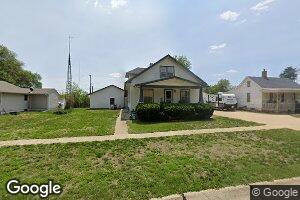 211 W 8th St, Wilber, NE 68465