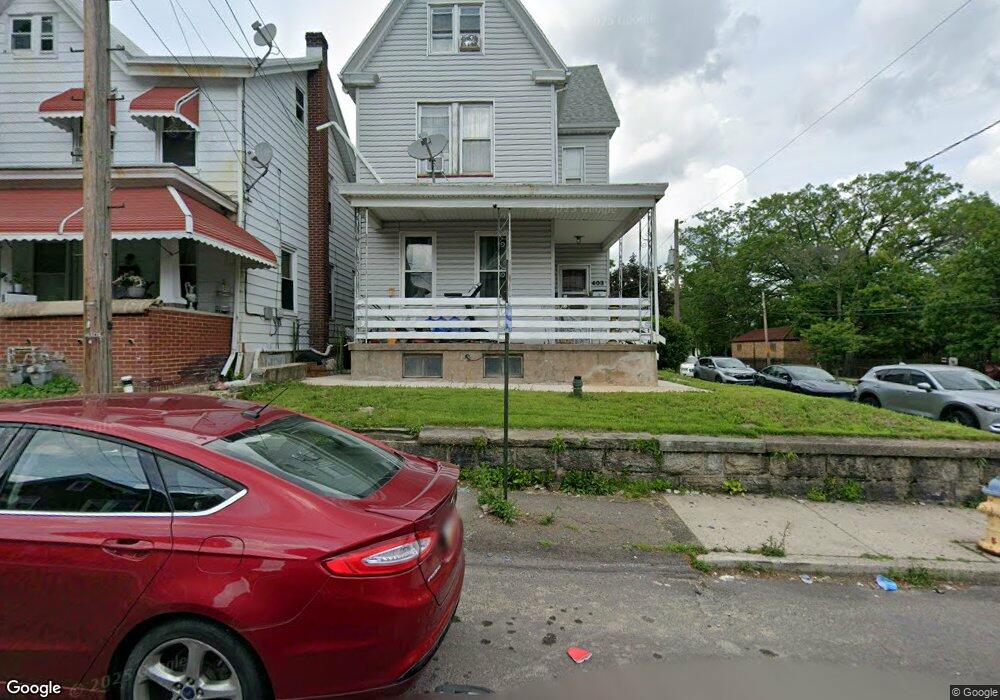 403 W Oak St, Hazleton, PA 18201 - photo 1