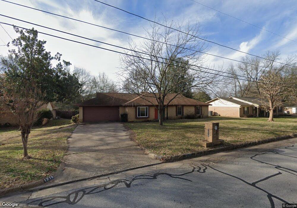 1218 Woodland Hills Dr, Tyler, TX 75701 - photo 1
