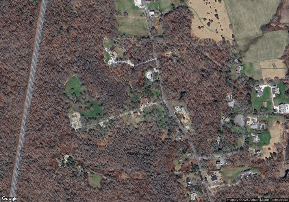 881 Drift Rd, Westport, MA 02790 - photo 1