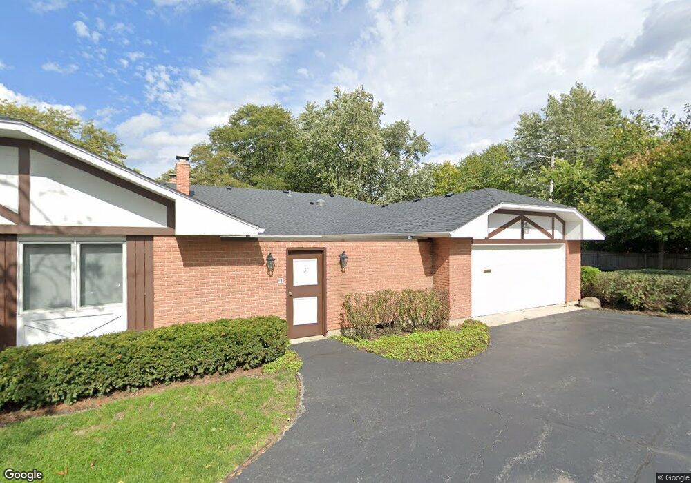 3 Stirling Ln, Rolling Meadows, IL 60008 - photo 1