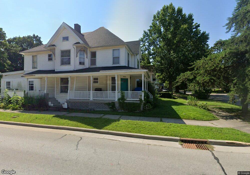 222 5th St, Covington, IN 47932 - photo 1