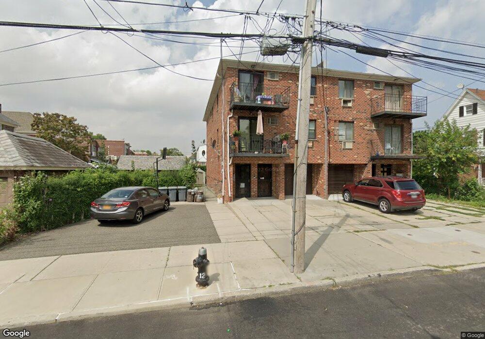 4660 161st St, Flushing, NY 11358 - photo 1