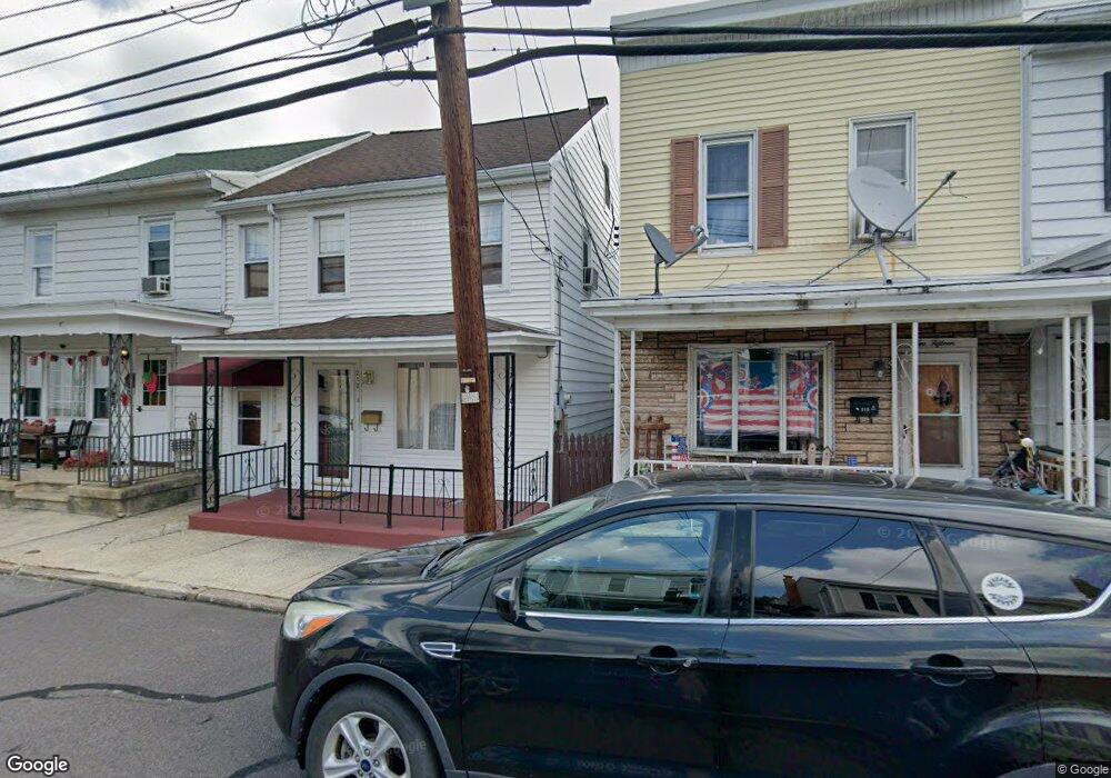 213 S 3rd St, Saint Clair, PA 17970 - photo 1