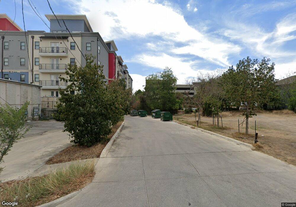 321 Lindsey St, San Marcos, TX 78666 - photo 1