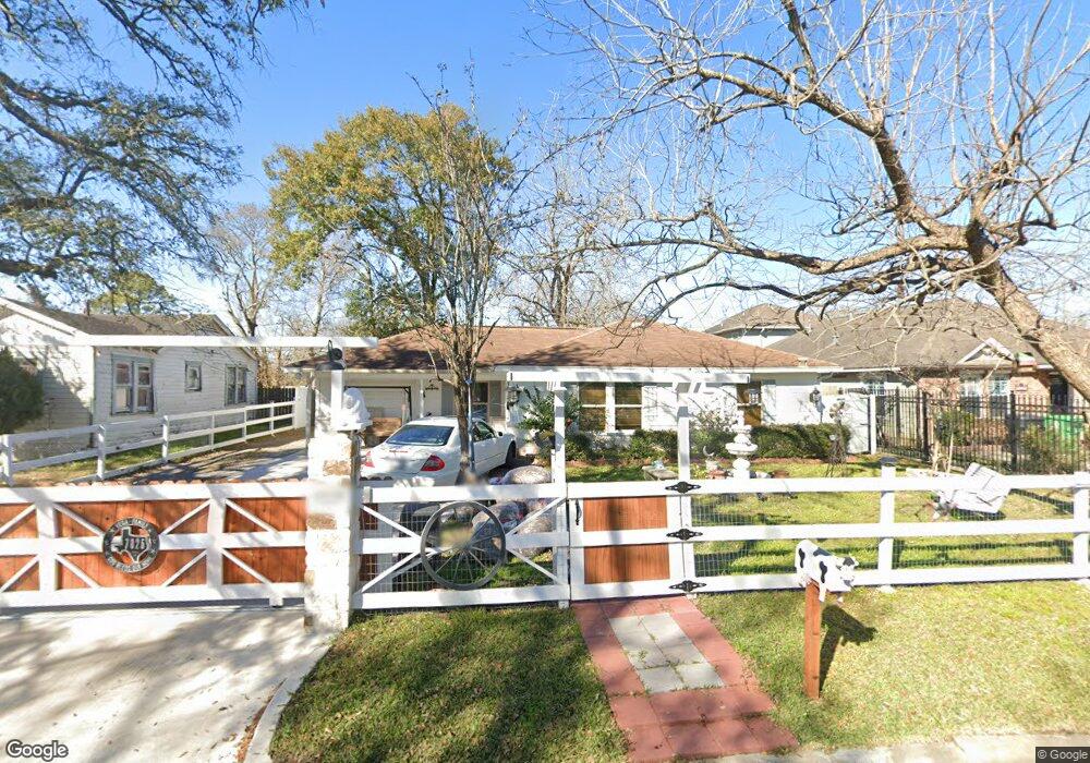 7025 Eppes St, Houston, TX 77087 - photo 1