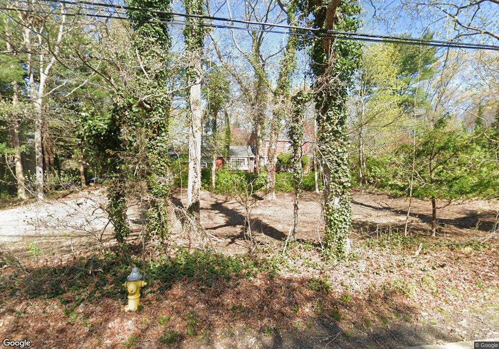 76 Indian Head Rd, ComMacK, NY 11725 - photo 1