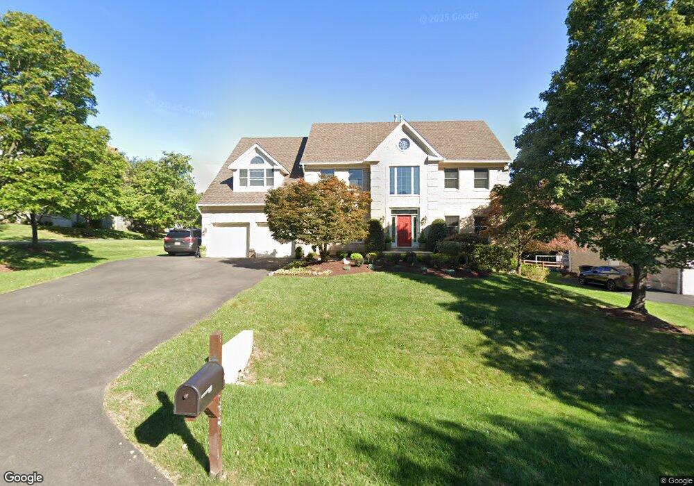 9327 Sprinklewood Ln, Potomac, MD 20854 - photo 1