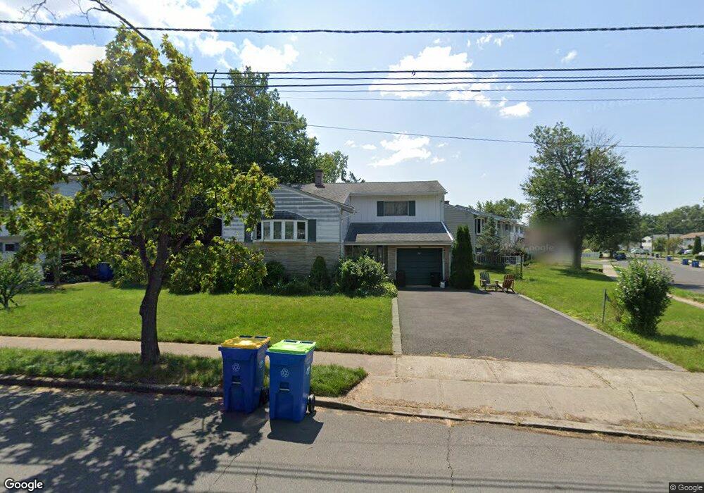 10 Fieldstone Dr, Somerville, NJ 08876 - photo 1