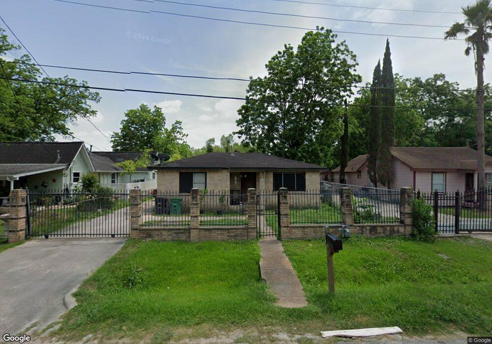 2626 Hollis St, Houston, TX 77093 - photo 1