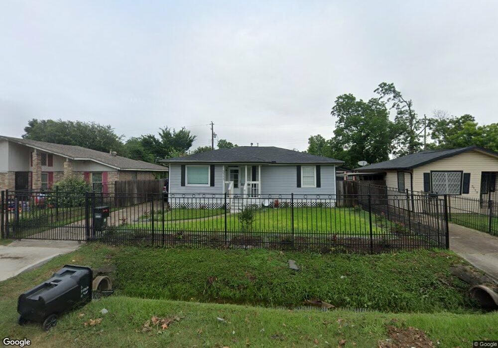 3111 Bennington St, Houston, TX 77093 - photo 1