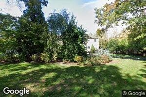 1 Debra Ct, Old Westbury, NY 11568