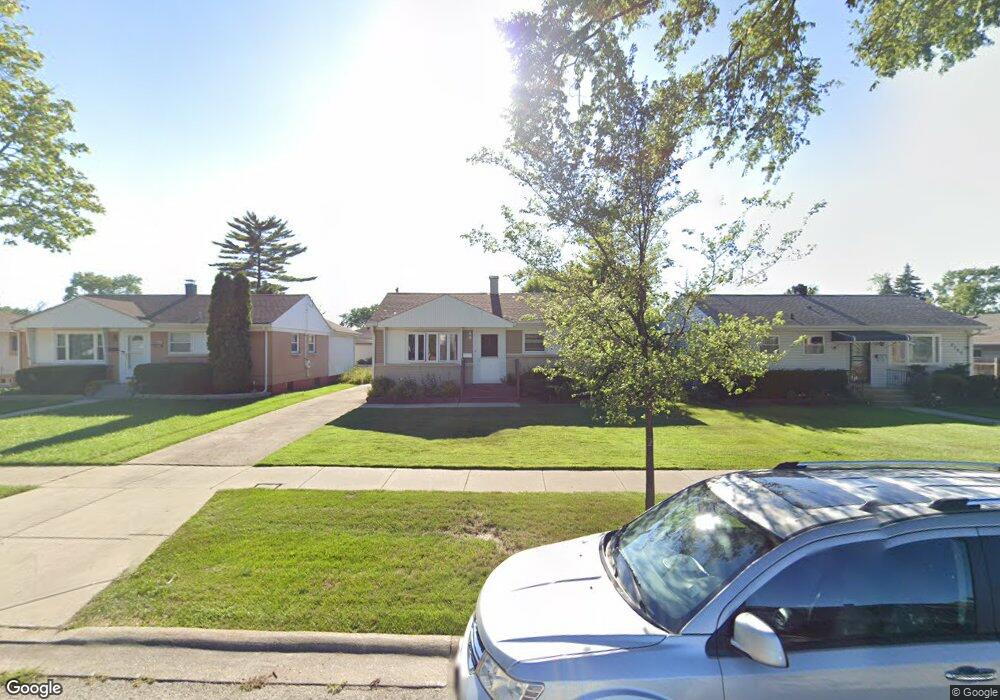 2356 Magnolia St, Des Plaines, IL 60018 - photo 1