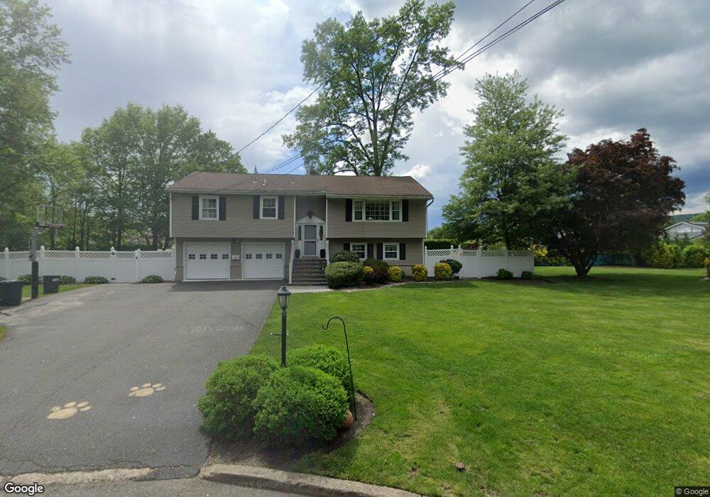 12 Chestnut Ct, Pequannock, NJ 07440 - photo 1
