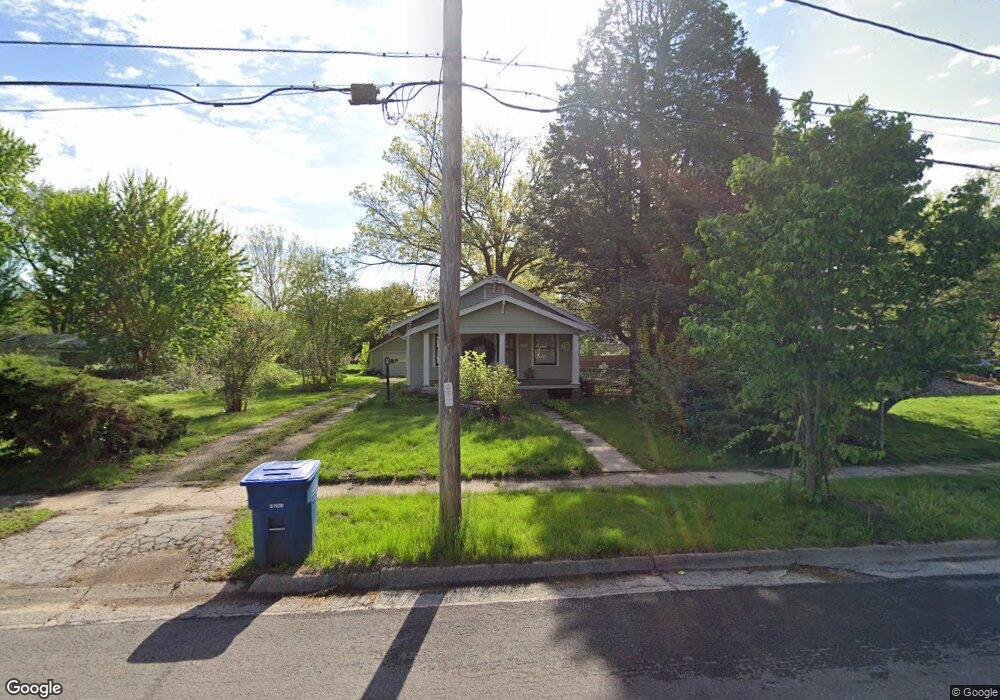 1901 E 27th St, Des Moines, IA 50317 - photo 1