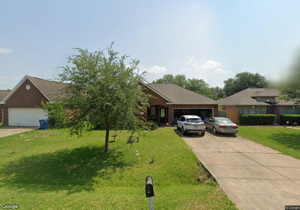 9311 Anna St, Needville, TX 77461 - photo 1