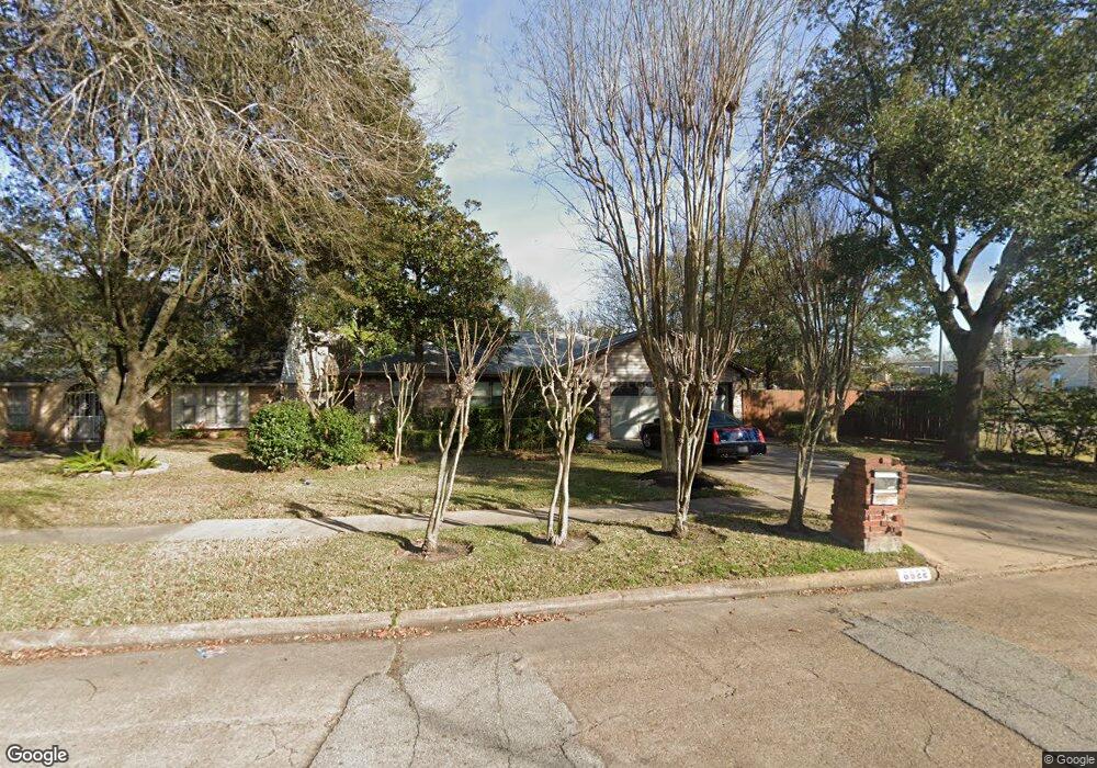 6822 Wagonwheel Ln, Houston, TX 77088 - photo 1