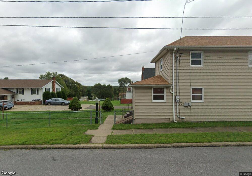 522-536 Thompson St, Hazleton, PA 18201 - photo 1