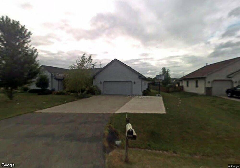 W3027 Springfield Dr, Appleton, WI 54915 - photo 1