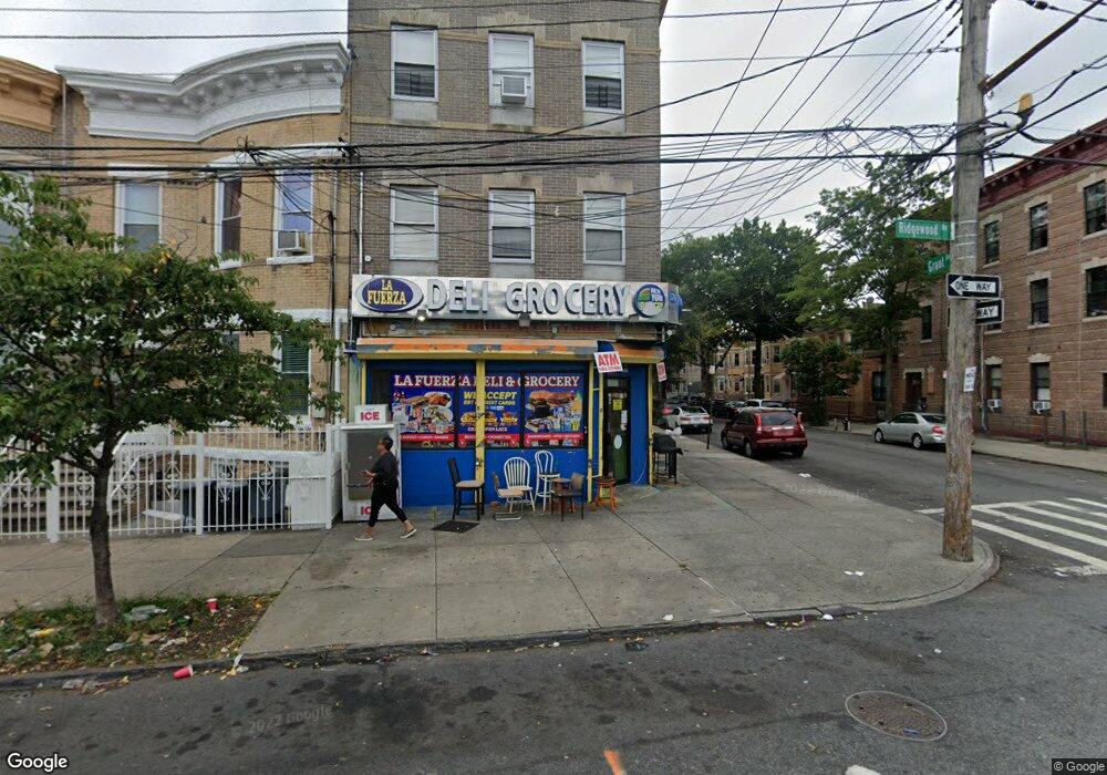 576 Ridgewood Ave, Brooklyn, NY 11208 - photo 1