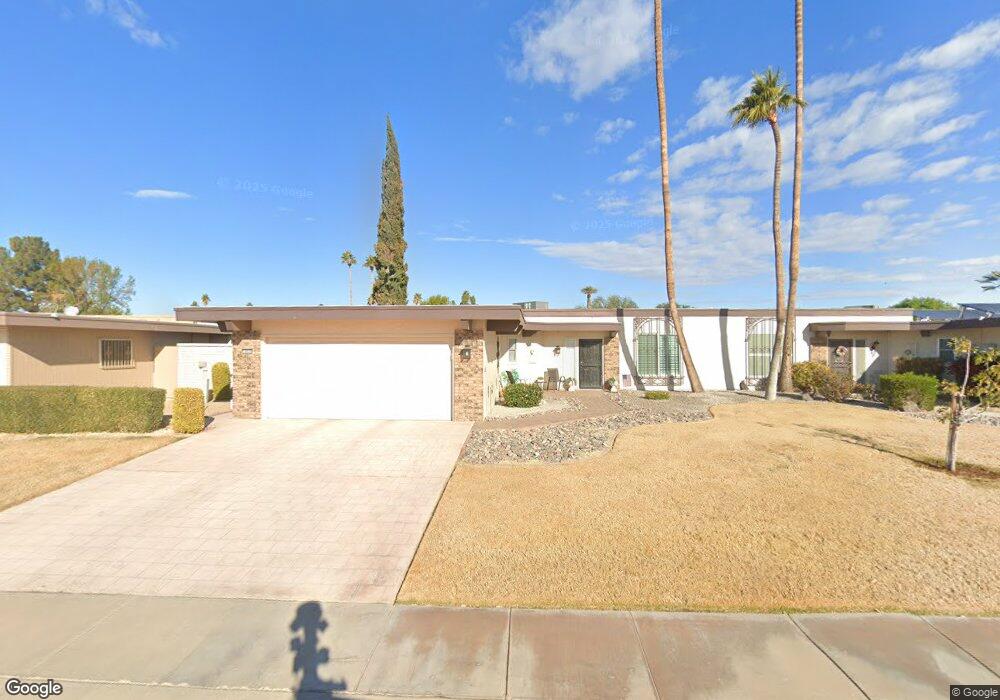 10620 W Pineaire Dr, Sun City, AZ 85351 - photo 1