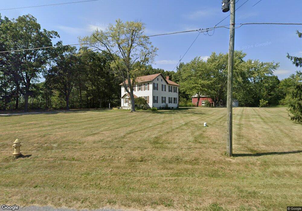 3033 Loescher Rd, Lima, OH 45801 - photo 1