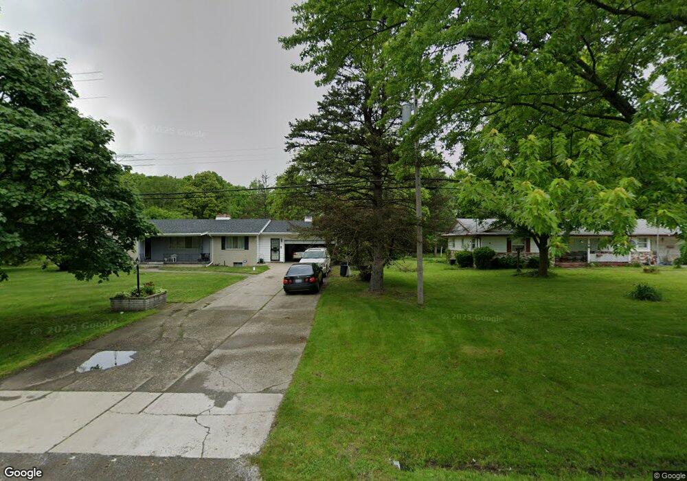 4092 W Carpenter Rd, Flint, MI 48504 - photo 1