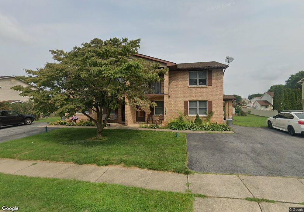 4061 Vaughn St, Easton, PA 18045 - photo 1