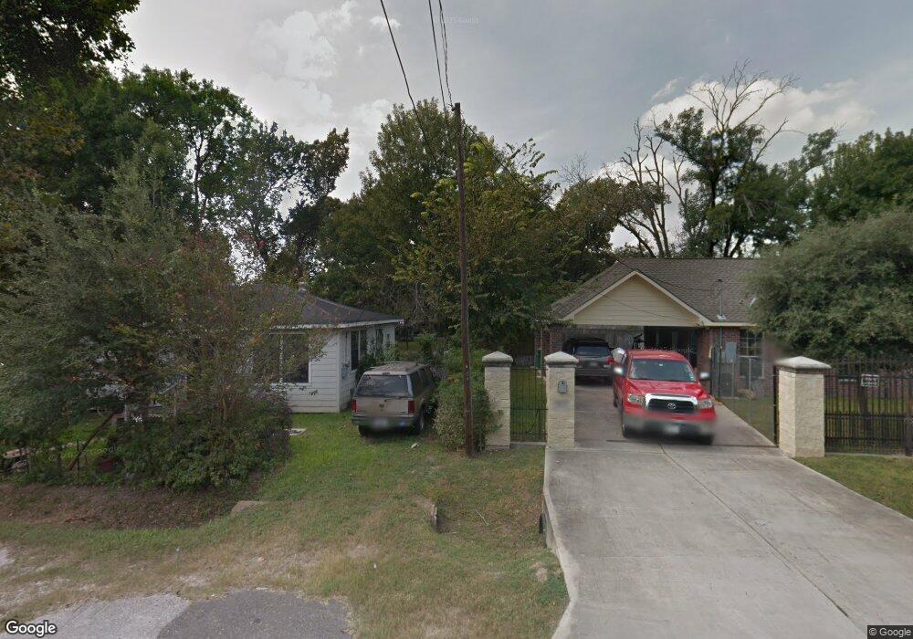 7317 Mount St, Houston, TX 77088 - photo 1