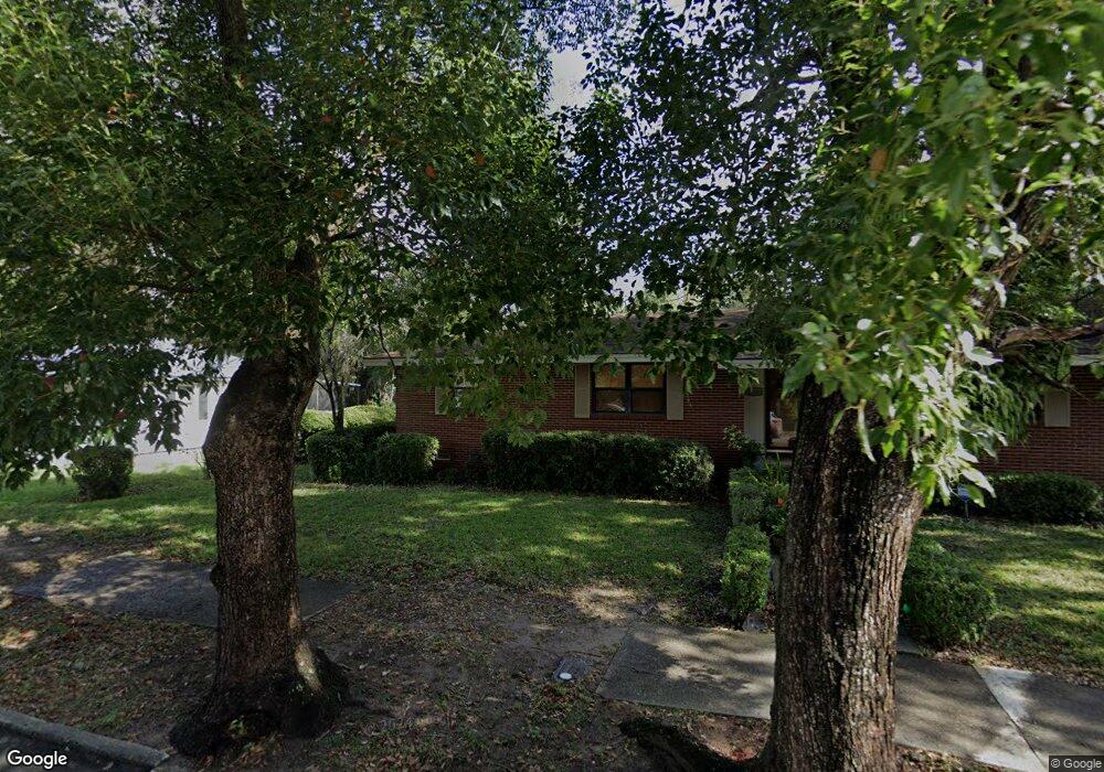 2908 Reynolds St, Brunswick, GA 31520 - photo 1