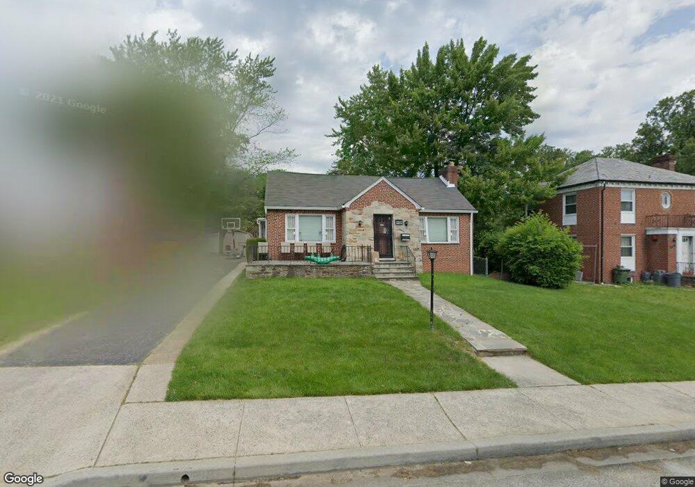 3202 W Strathmore Ave, Baltimore, MD 21215 - photo 1