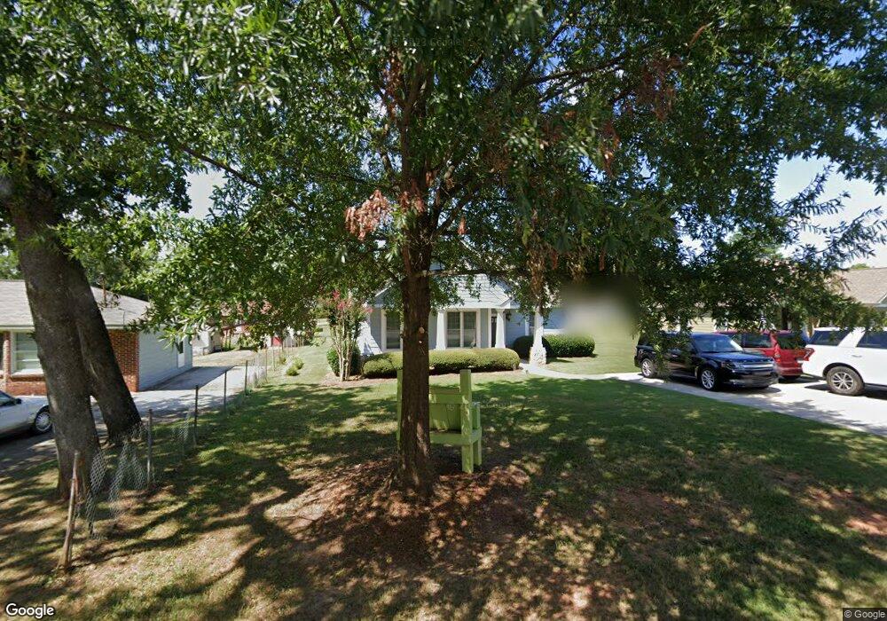 872 Dennis Dr, Forest Park, GA 30297 - photo 1