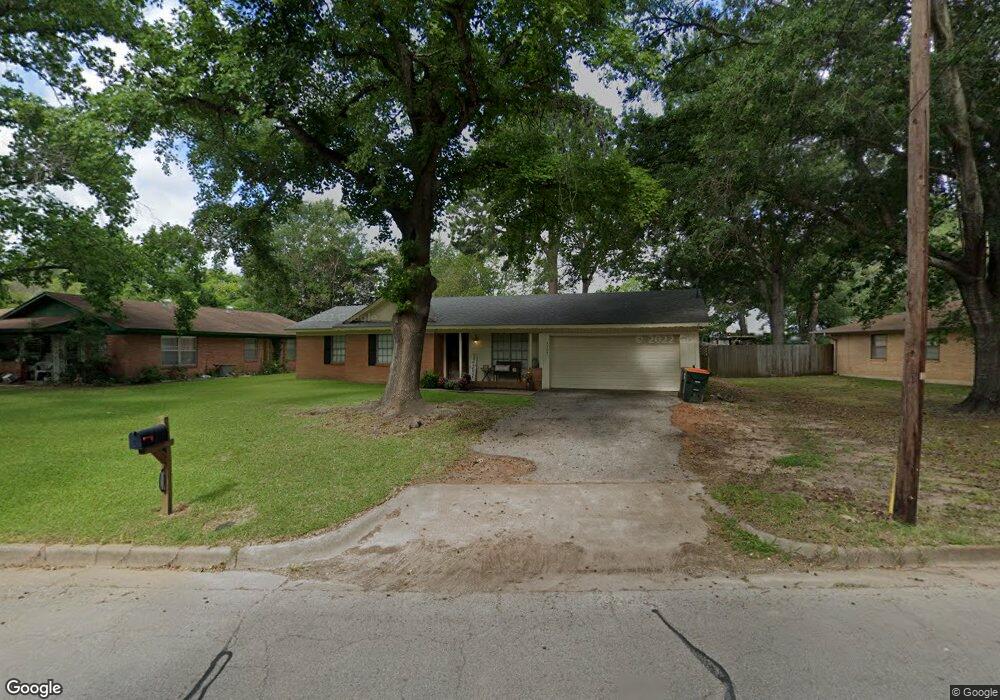 3307 Greg Ln, Tyler, TX 75701 - photo 1