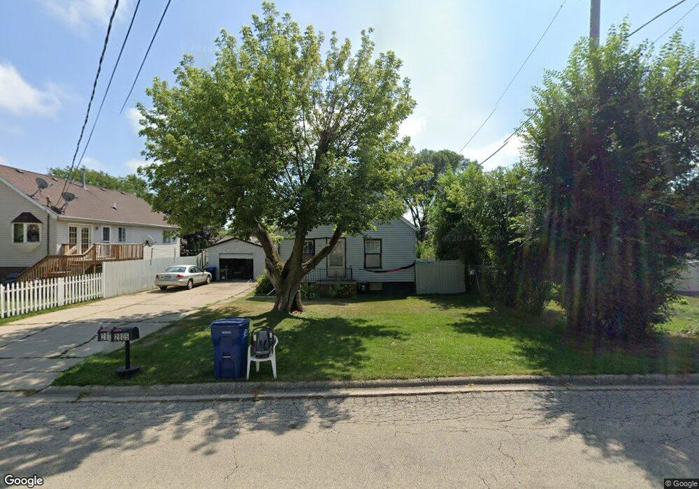 2805 W Cornelia Ave, Waukegan, IL 60085 - photo 1