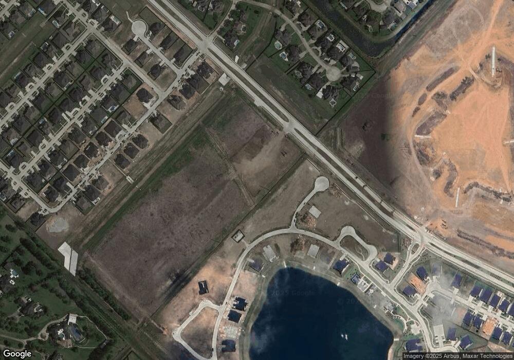 1723 South Pointe Dr, Friendswood, TX 77546 - photo 1