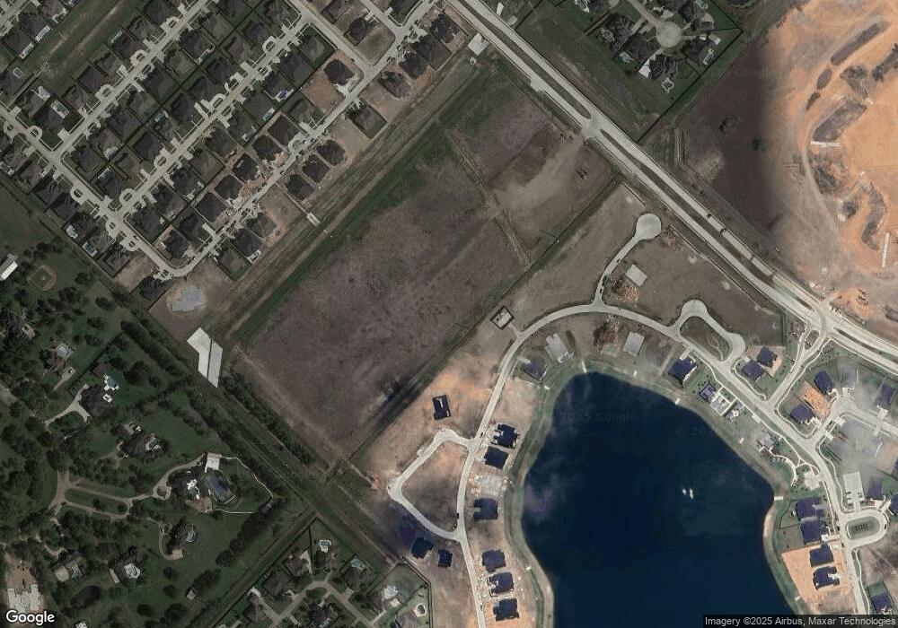 1755 South Pointe Dr, Friendswood, TX 77546 - photo 1