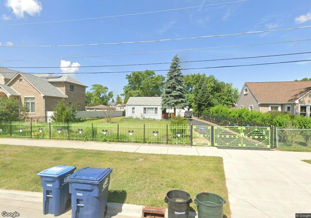 2276 Westview Dr, Des Plaines, IL 60018 - photo 1