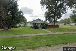 128 Maple St, Zeigler, IL 62999