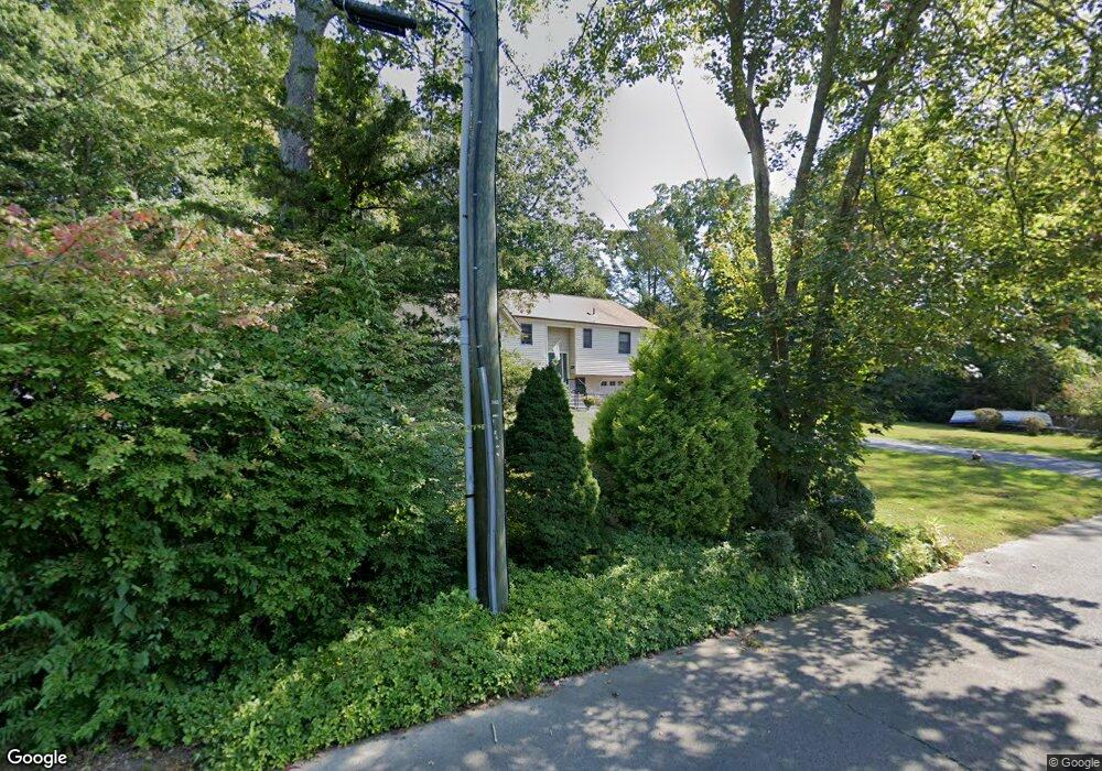 15 Grove St, Deep River, CT 06417 - photo 1